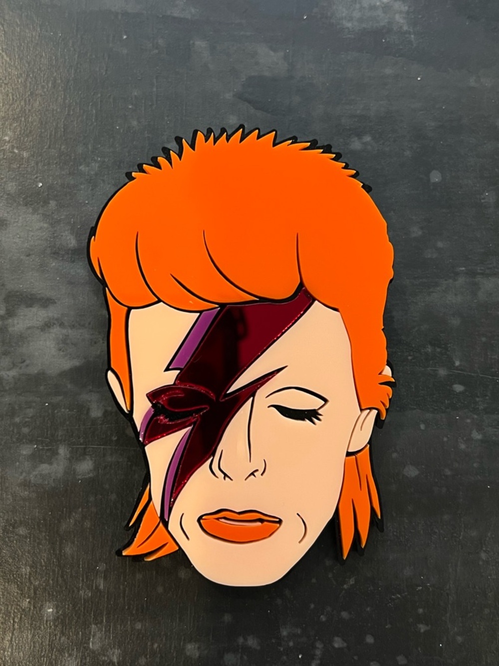 Yazbukey David Bowie "Ziggy Stardust" Brooch. - Picture 4 of 6